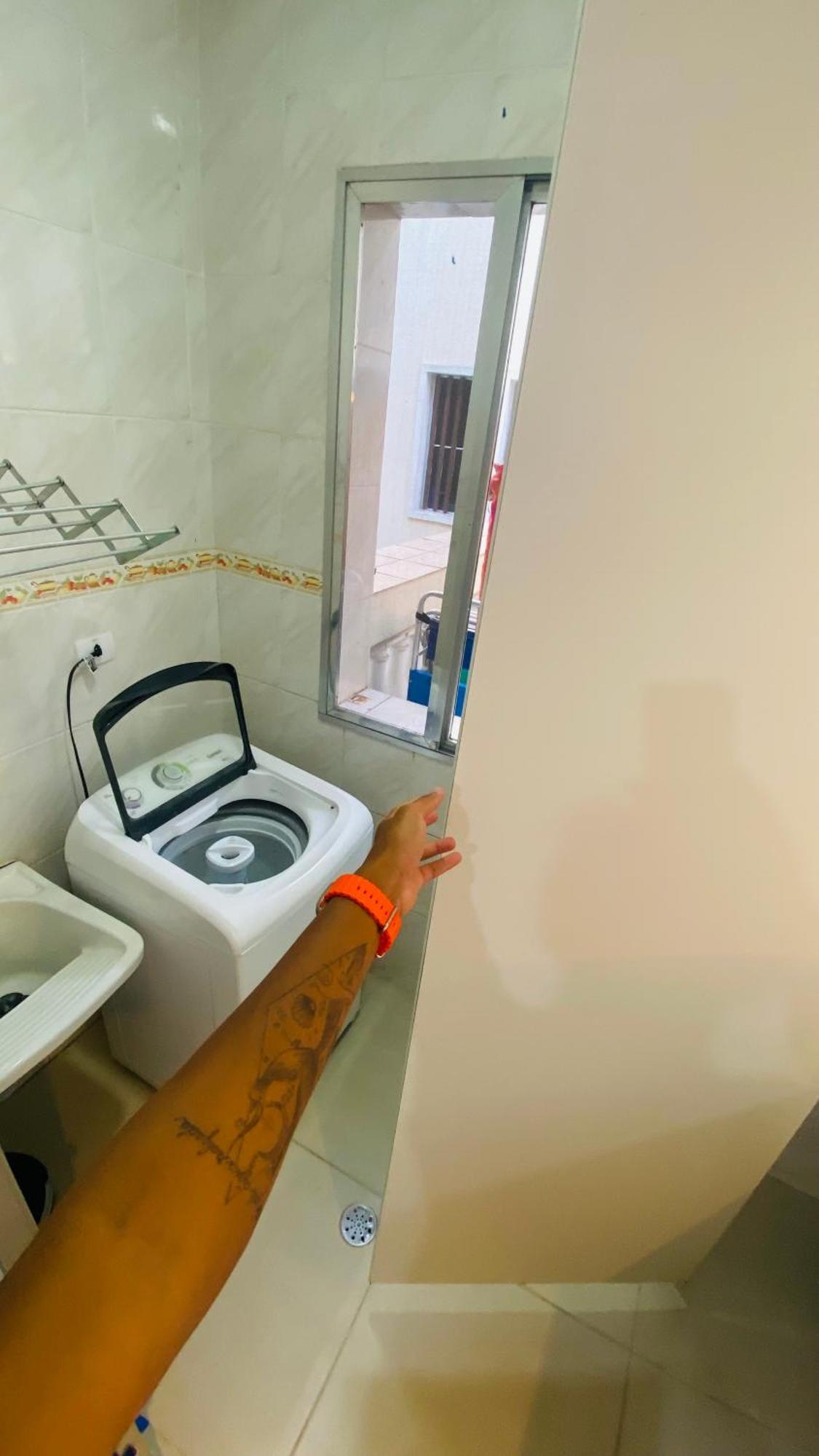 Com Varanda Gourmet Na Da Enseada *